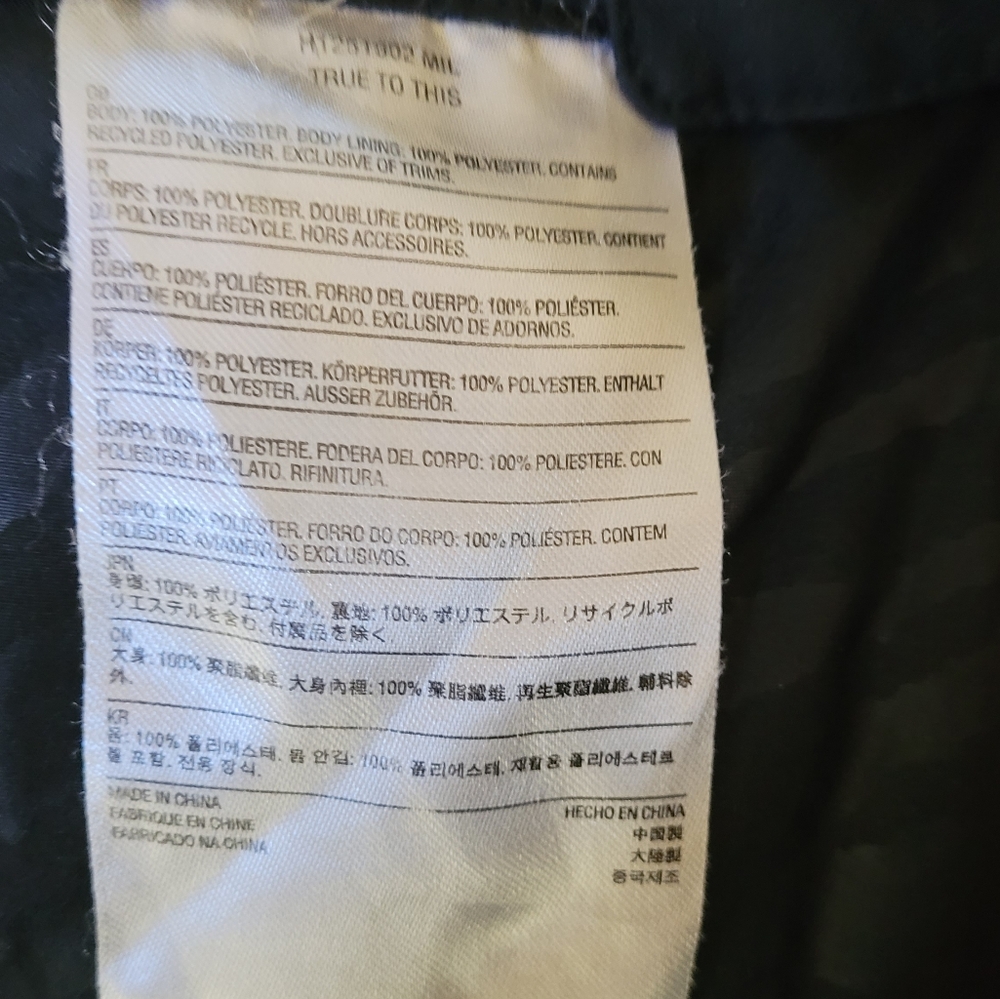 Volcom Snow Pants - Picture 8 of 9